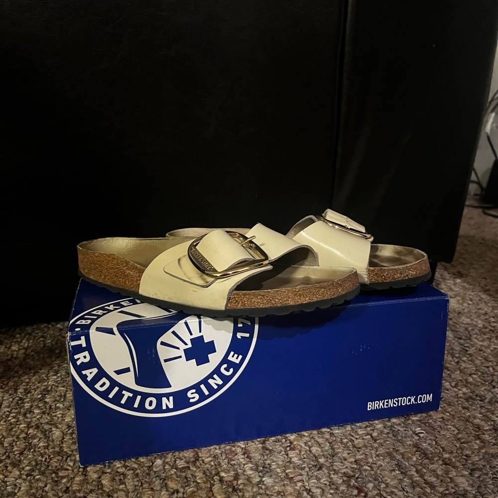 Size 9 women birkenstocks madrid
